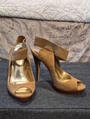 Bakaers Women's Suede Peep-Toe High Heels with Ankle Strap in Tan